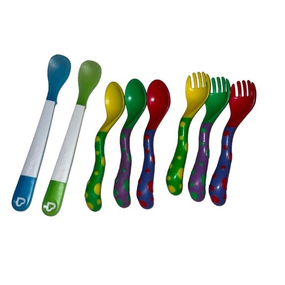 Baby’s Munchkins mixed Spoons And Forks bundle - Picture 1 of 3